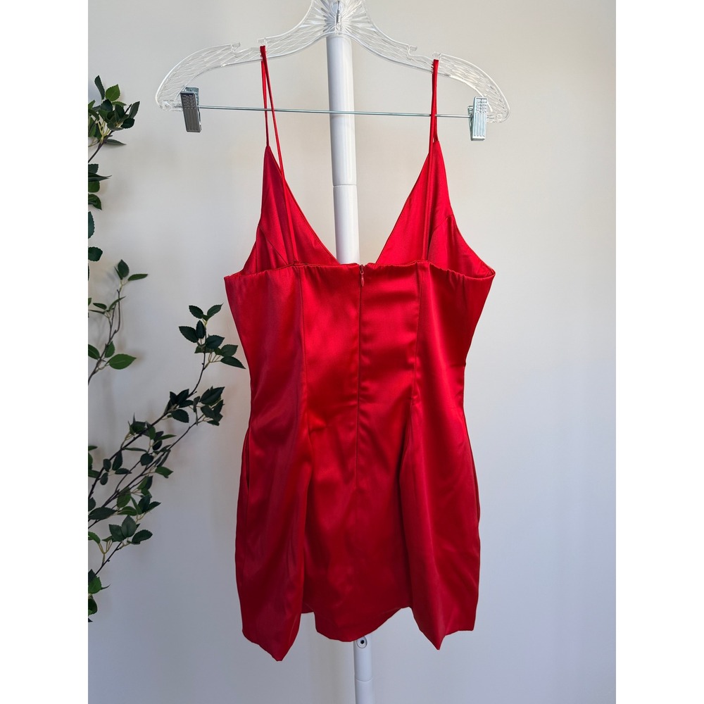 Lux LA Red Satin Mini Dress V-Neck Spaghetti Strap Cocktail Medium USA - Picture 3 of 7